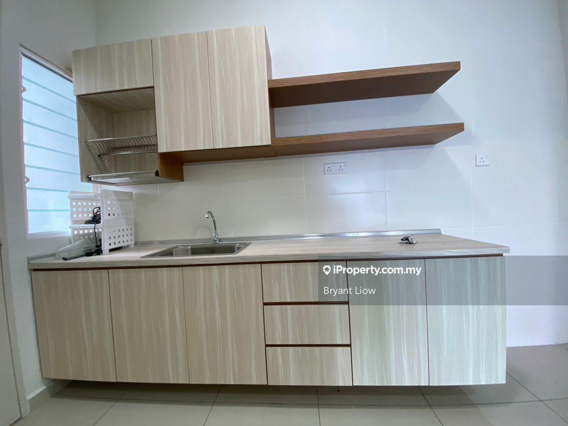 Residensi Servis untuk Dijual di Parkland Residence oleh Bryant Liow - iProperty.com.my