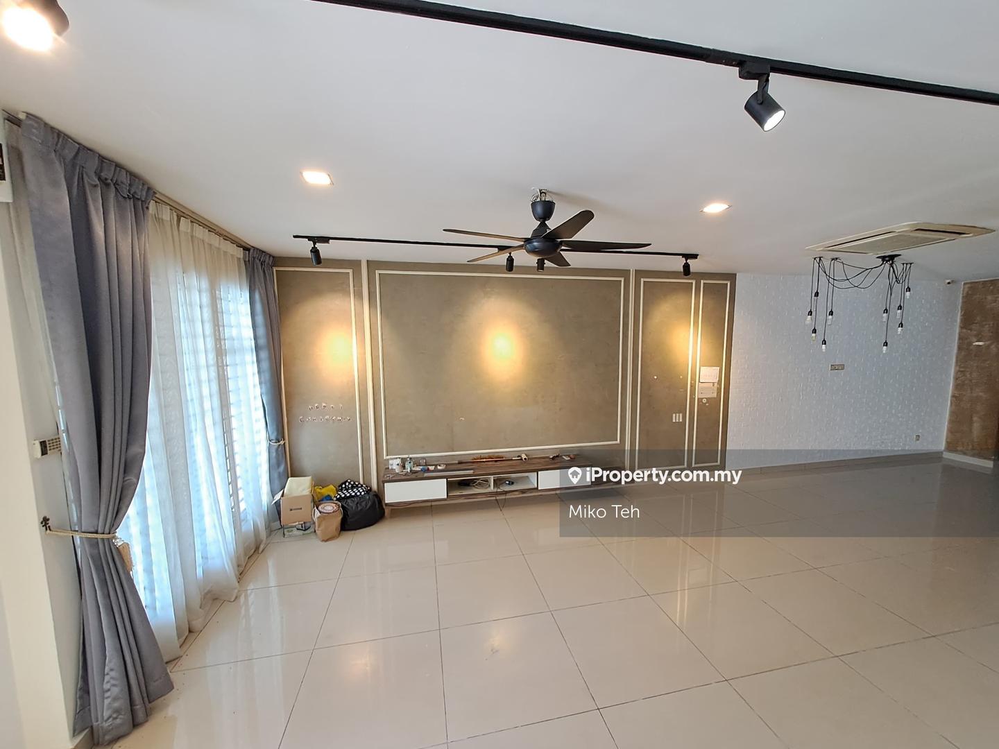 Rumah Berangkai 2 Tingkat untuk Dijual di Taman Lestari Putra, Seri Kembangan oleh Miko Teh - iProperty.com.my