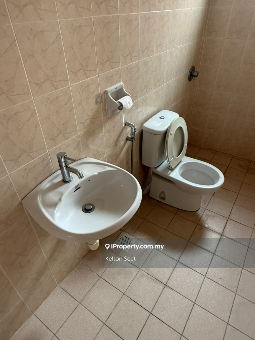 Rumah Berkembar untuk Dijual di Bandar Mahkota Cheras, Cheras oleh Kelton Seet - iProperty.com.my