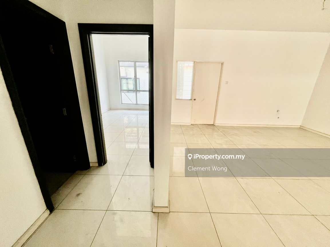 Rumah Berangkai 2.5 Tingkat untuk Dijual di Kota Emerald, Rawang oleh Clement Wong - iProperty.com.my