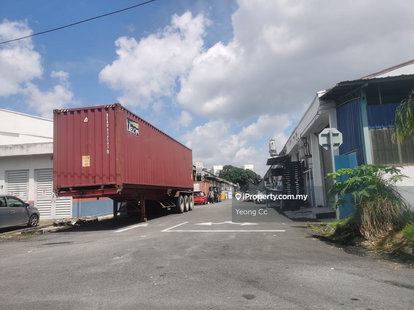 Terrace Factory for Sale in 1.5 Sty Link Factory Intermediate 25x80 USJ1, Subang Jaya by Yeong Cc - iProperty.com.my