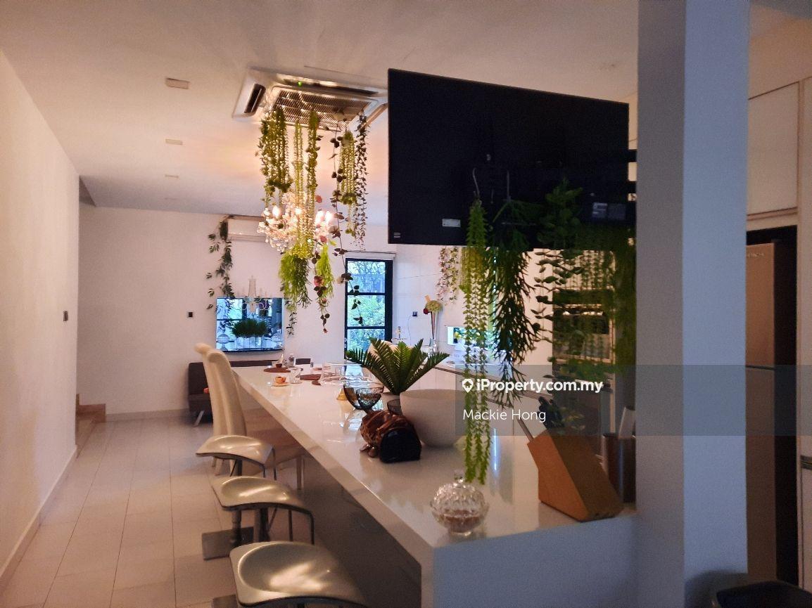 Bungalow House for Sale in Seksyen 13, Shah Alam by Mackie Hong - iProperty.com.my