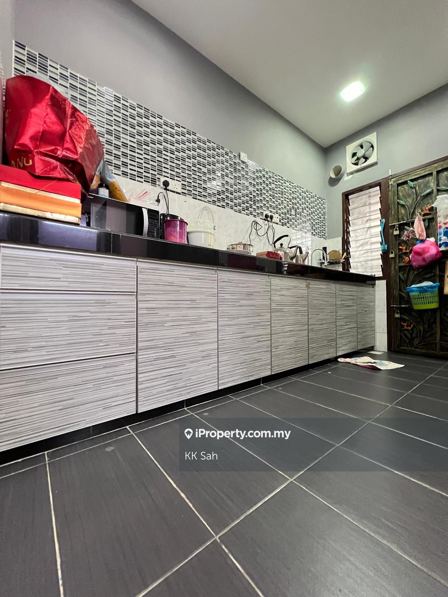 Rumah Berangkai 2 Tingkat untuk Dijual di Taman Sri Kota, Kajang oleh KK Sah - iProperty.com.my