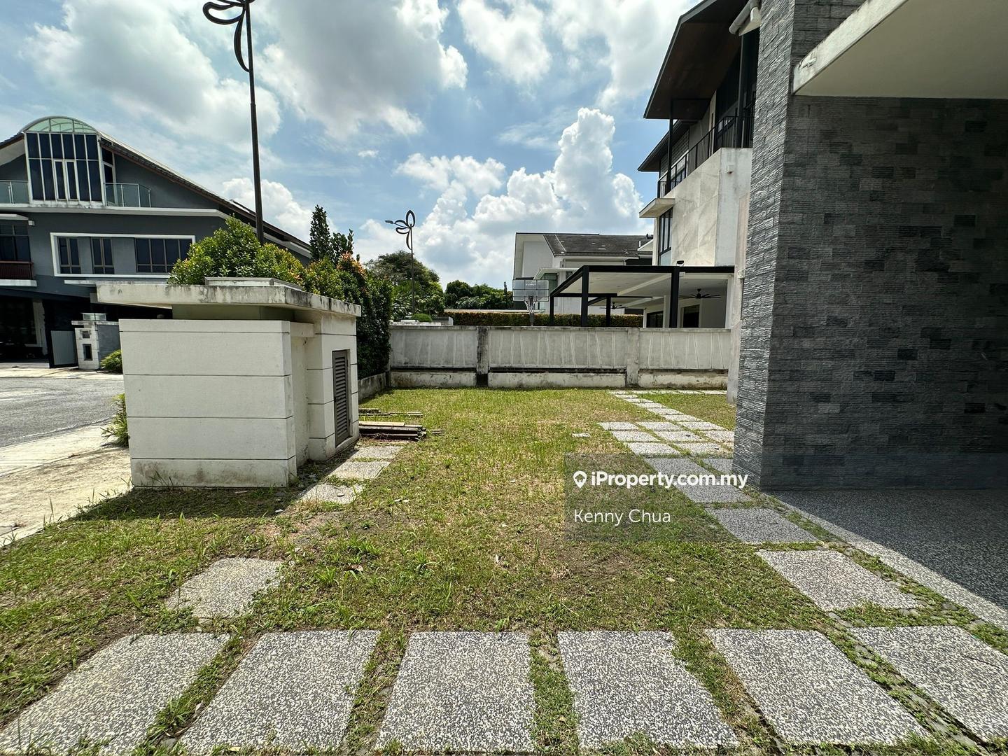 Bungalow House for Sale in Glenmarie Garden, Glenmarie by Kenny Chua - iProperty.com.my