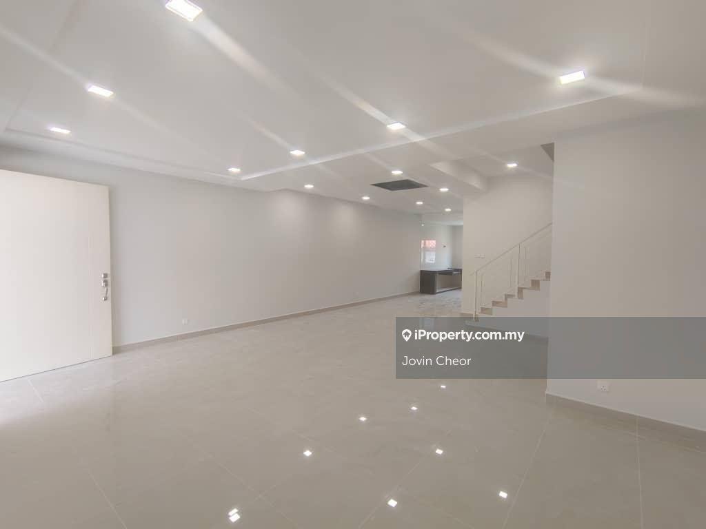 Rumah Berangkai 2 Tingkat untuk Dijual di Sri Petaling, Kuala Lumpur oleh Jovin Cheor - iProperty.com.my