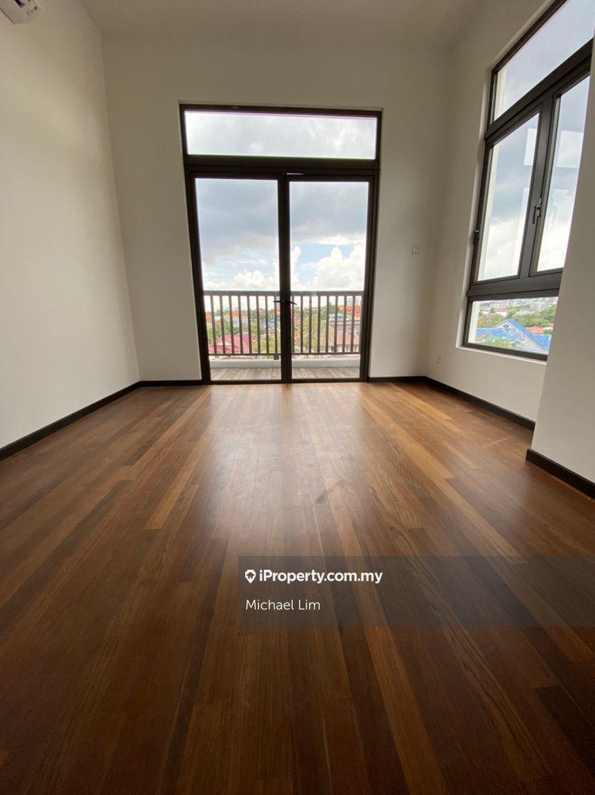 Bungalow House for Sale in Seksyen 9, Shah Alam by Michael Lim - iProperty.com.my