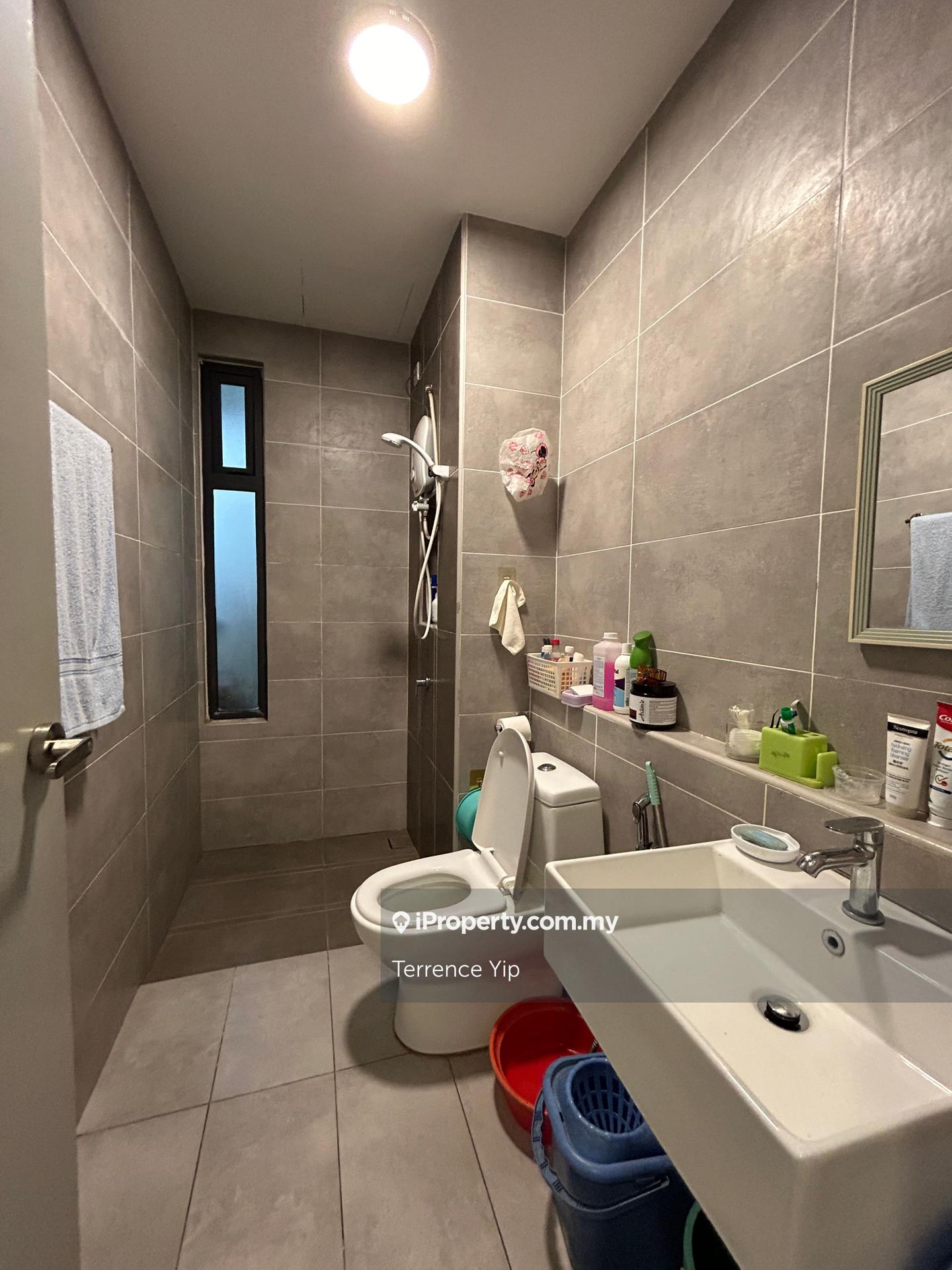 Residensi Servis untuk Dijual di Twin Residences oleh Terrence Yip - iProperty.com.my