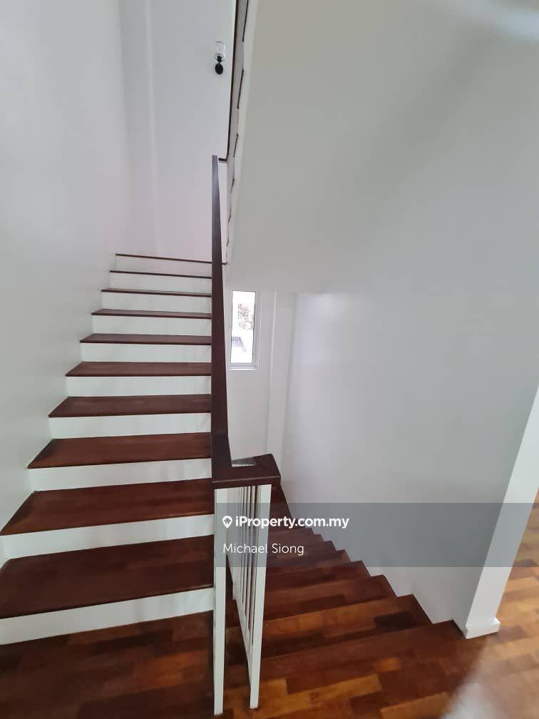 Rumah Berangkai 3 Tingkat untuk Dijual di Tamansari Camelia , Anggun 3 , Rawang , 3 Storey, Rawang oleh Michael Siong - iProperty.com.my