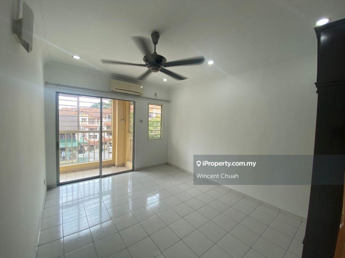 Townhouse for Sale in Taman Amansiara, Rawang by Wincent Chuah - iProperty.com.my