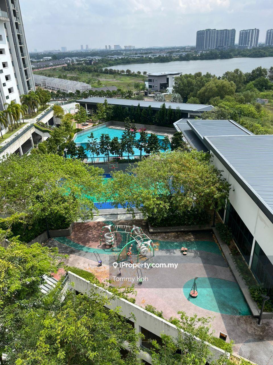 Condominium for Sale in Skyvilla @ D'Island by Tommy Koh - iProperty.com.my