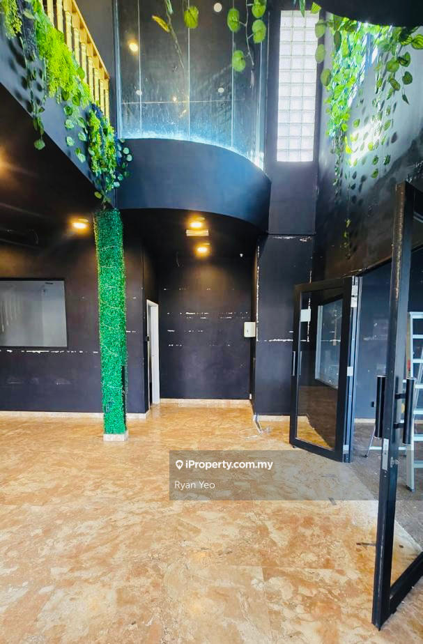 Commercial Bungalow for Rent in Taman Century, Johor Bahru by Ryan Yeo - iProperty.com.my