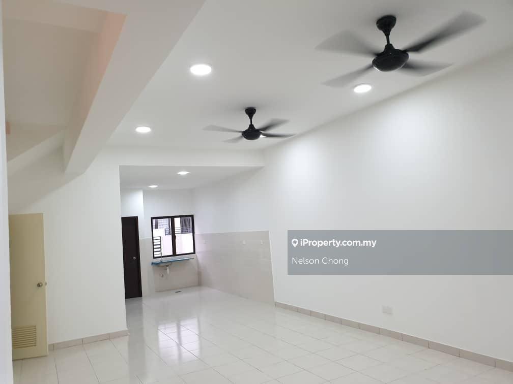 Rumah Berangkai 2 Tingkat untuk Dijual di Cradelton Eco Majestic, Semenyih 22x75 Ecohill, Semenyih oleh Nelson Chong - iProperty.com.my
