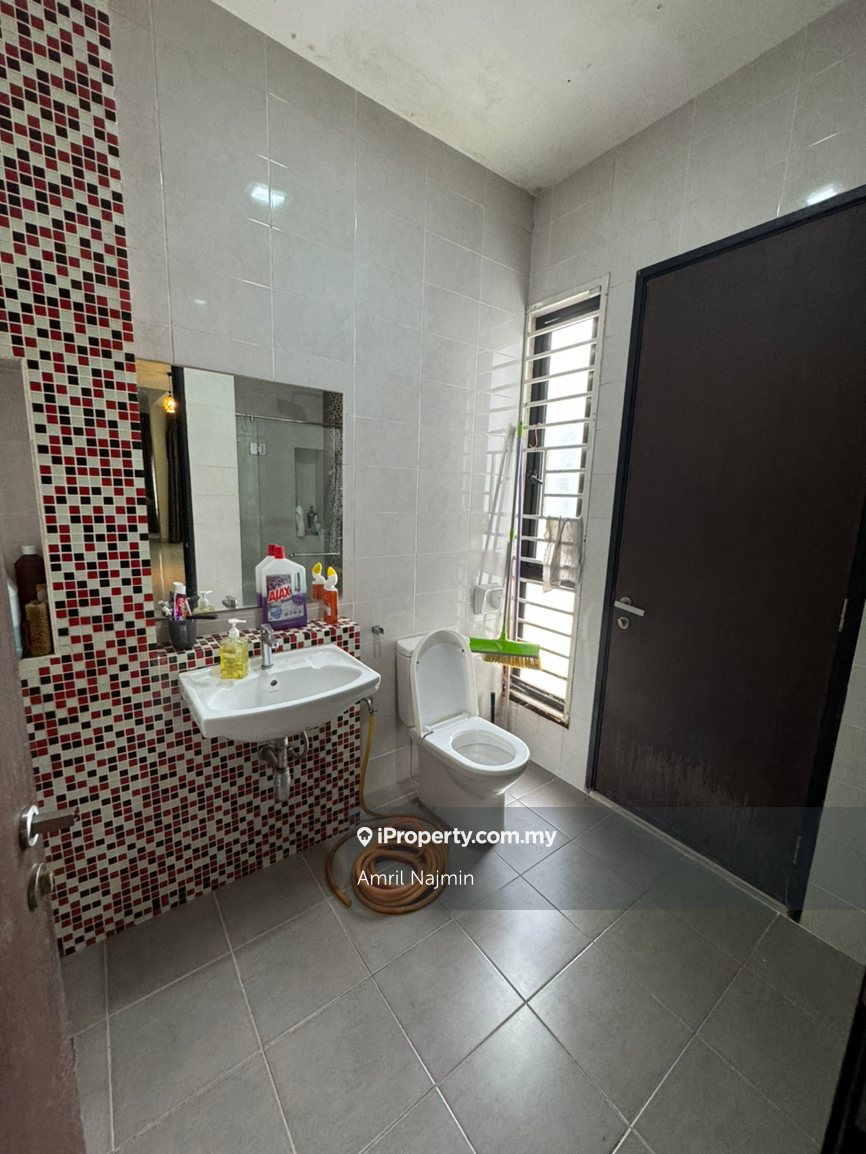 3-storey Terraced House for Sale in Denai Alam, Shah Alam by Amril Najmin - iProperty.com.my