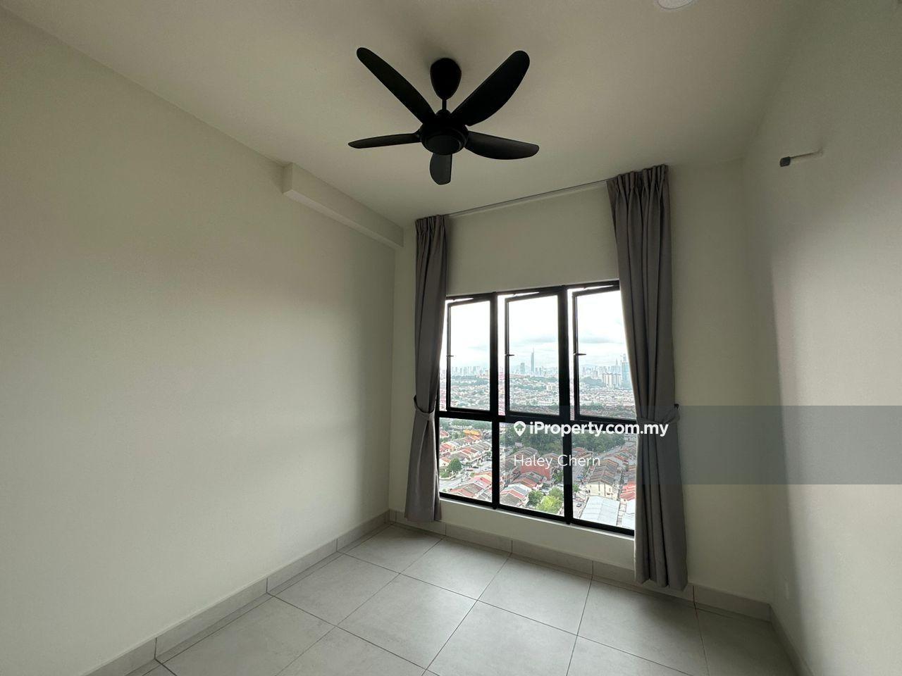 Service Residence for Rent in Majestic Maxim by Haley Chern - iProperty.com.my