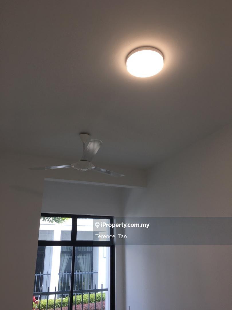 Rumah Berangkai 2 Tingkat untuk Dijual di Johor Bahru, Johor oleh Terence Tan - iProperty.com.my