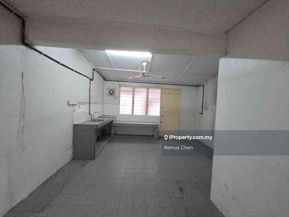 2-storey Terraced House for Sale in Taman Universiti Indah, Seri Kembangan by Remus Chen - iProperty.com.my