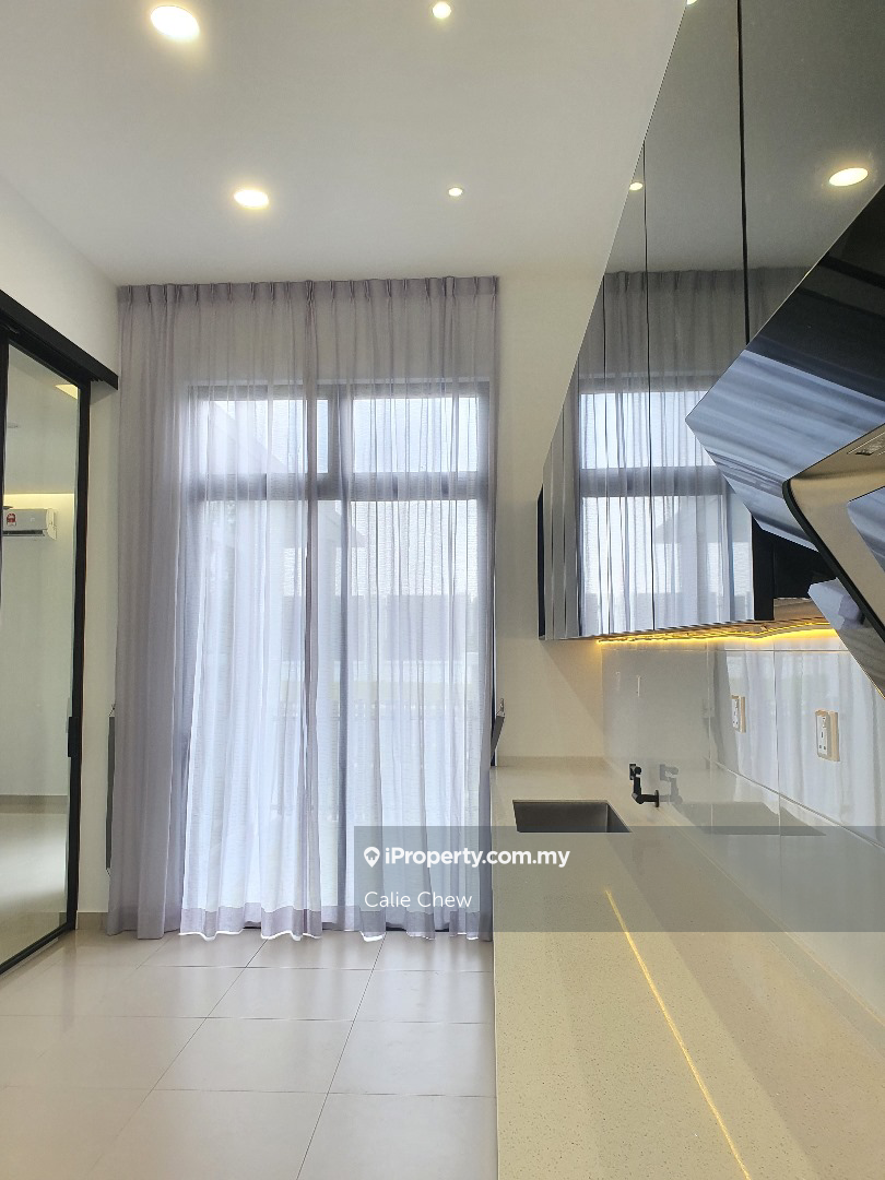 Rumah Berkembar untuk Dijual di Eco Ardence, Setia Alam oleh Calie Chew - iProperty.com.my