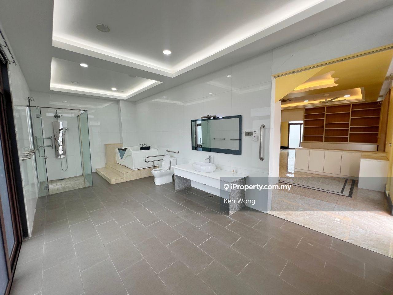 Bungalow House for Sale in Mines Golf Club, Seri Kembangan by Ken Wong - iProperty.com.my