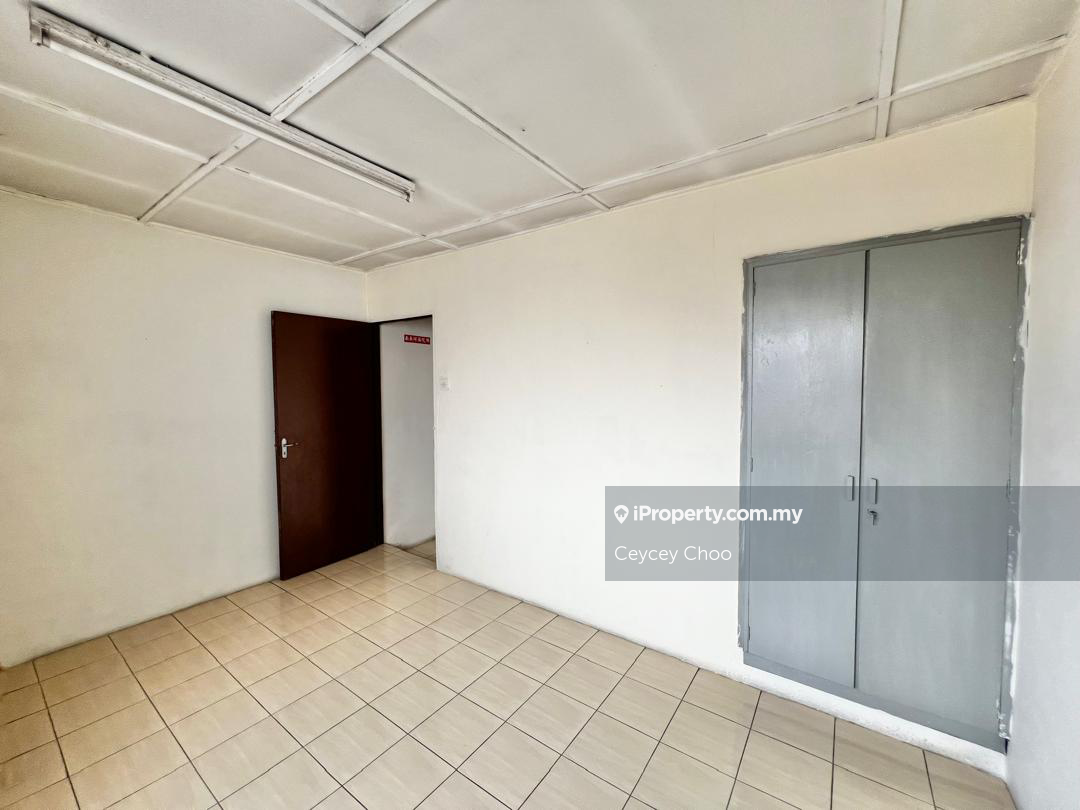 Rumah Teres untuk Dijual di Bandar Baru Sri Petaling, Sri Petaling oleh Ceycey Choo - iProperty.com.my