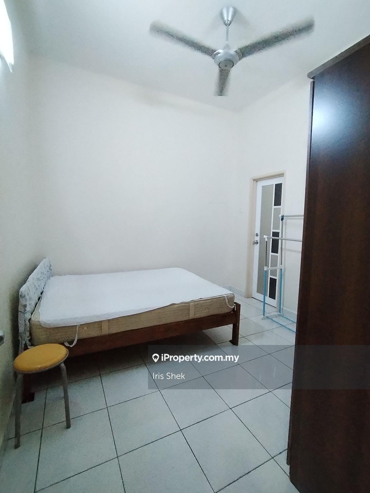 Rumah Berangkai 2 Tingkat untuk Disewa di Bayu,Indah residence, Damai Residences, Canal, Shah Alam oleh Iris Shek - iProperty.com.my