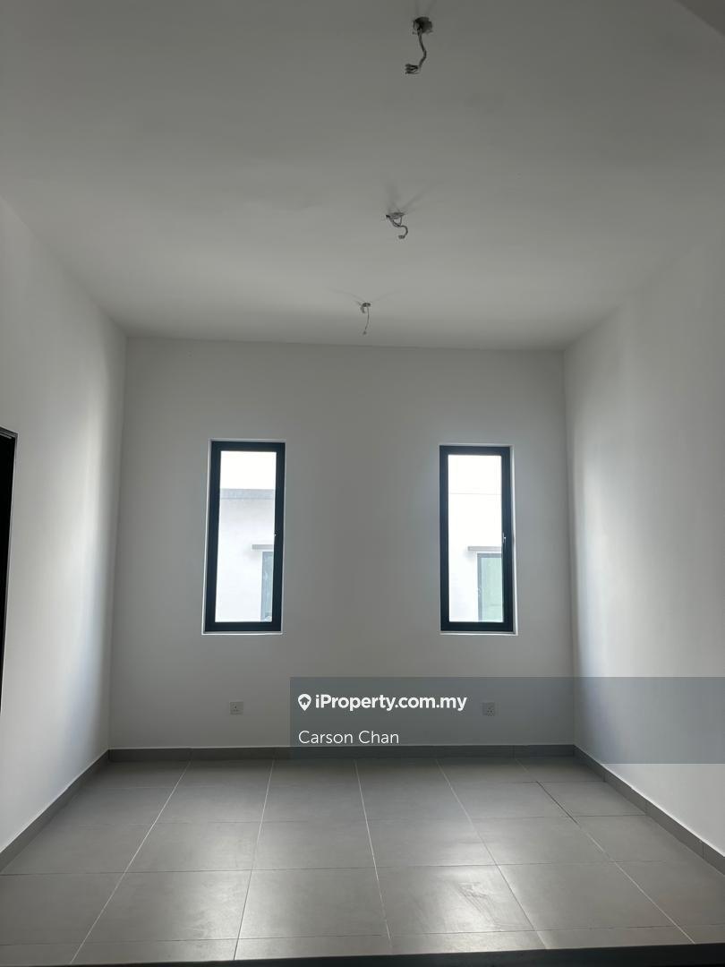 Rumah Berangkai 3 Tingkat untuk Dijual di Orkid Hill Cheras, Brand New 3Storey, guarded, Cheras oleh Carson Chan - iProperty.com.my