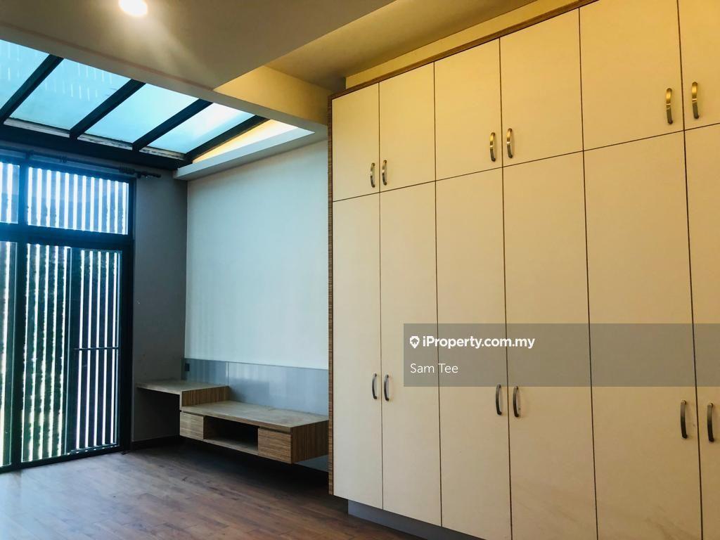 Bungalow House for Sale in Kota Kemuning, Shah Alam by Sam Tee - iProperty.com.my