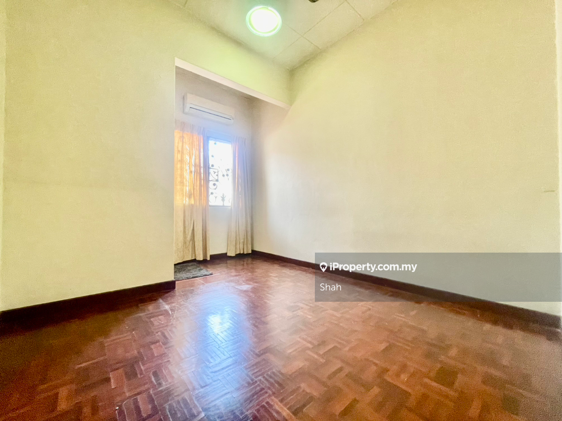 Rumah Berangkai 2 Tingkat untuk Dijual di Kelana Jaya, Petaling Jaya oleh Shah - iProperty.com.my
