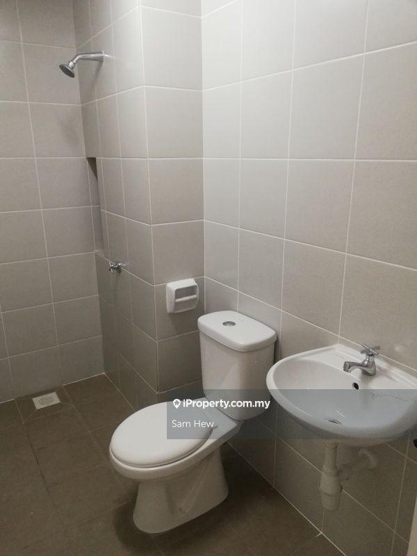 Pangsapuri untuk Disewa di Karisma @ Eco Majestic oleh Sam Hew - iProperty.com.my