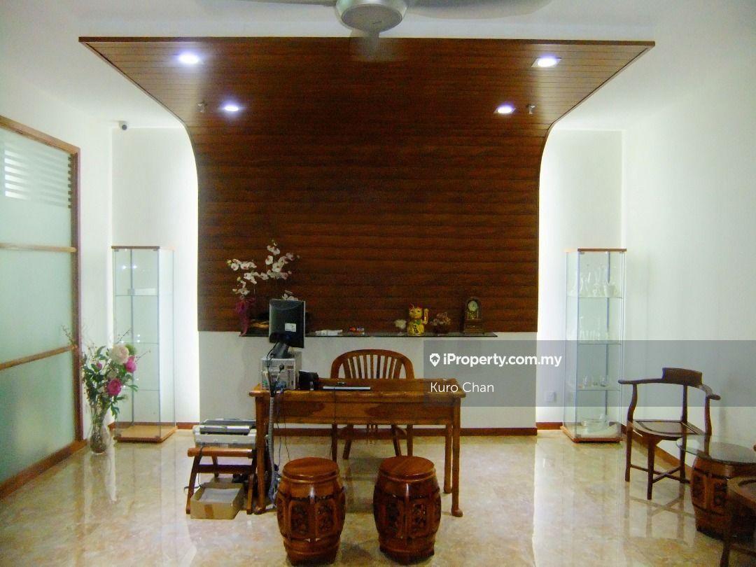 Office for Sale in Pusat Bandar Puchong, Puchong by Kuro Chan - iProperty.com.my