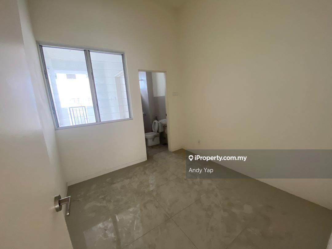 2-storey Terraced House for Sale in Bandar Country Homes, Desa 7, Rawang, Rawang by Andy Yap - iProperty.com.my