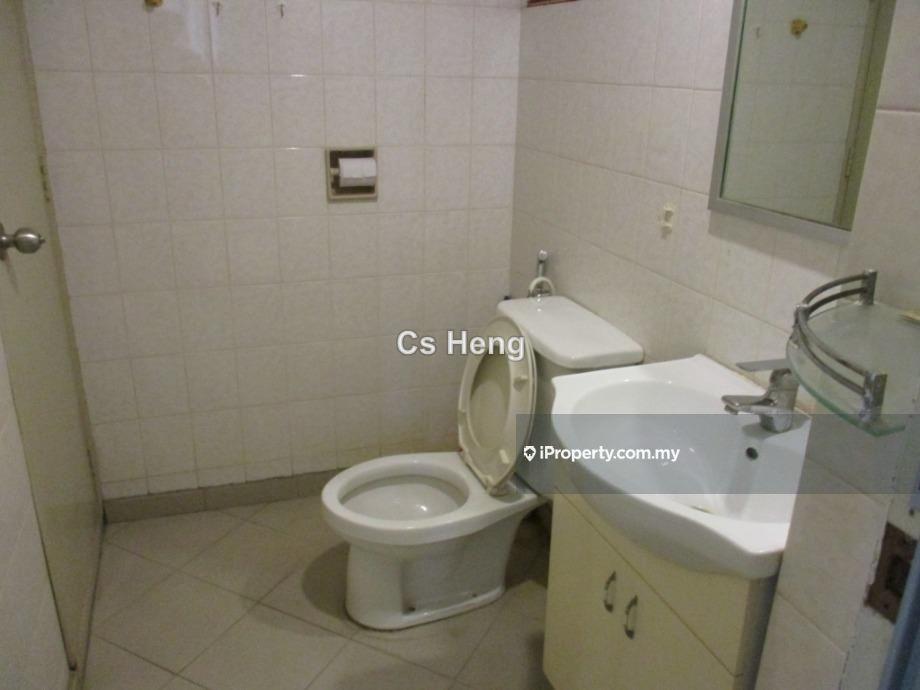 Condominium for Sale in Indah Damansara by Cs Heng - iProperty.com.my