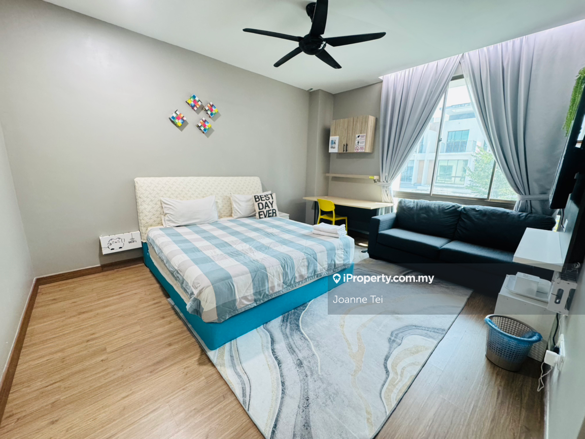 Rumah Berangkai 3 Tingkat untuk Dijual di Lake Point Residence, Cyberjaya oleh Joanne Tei - iProperty.com.my