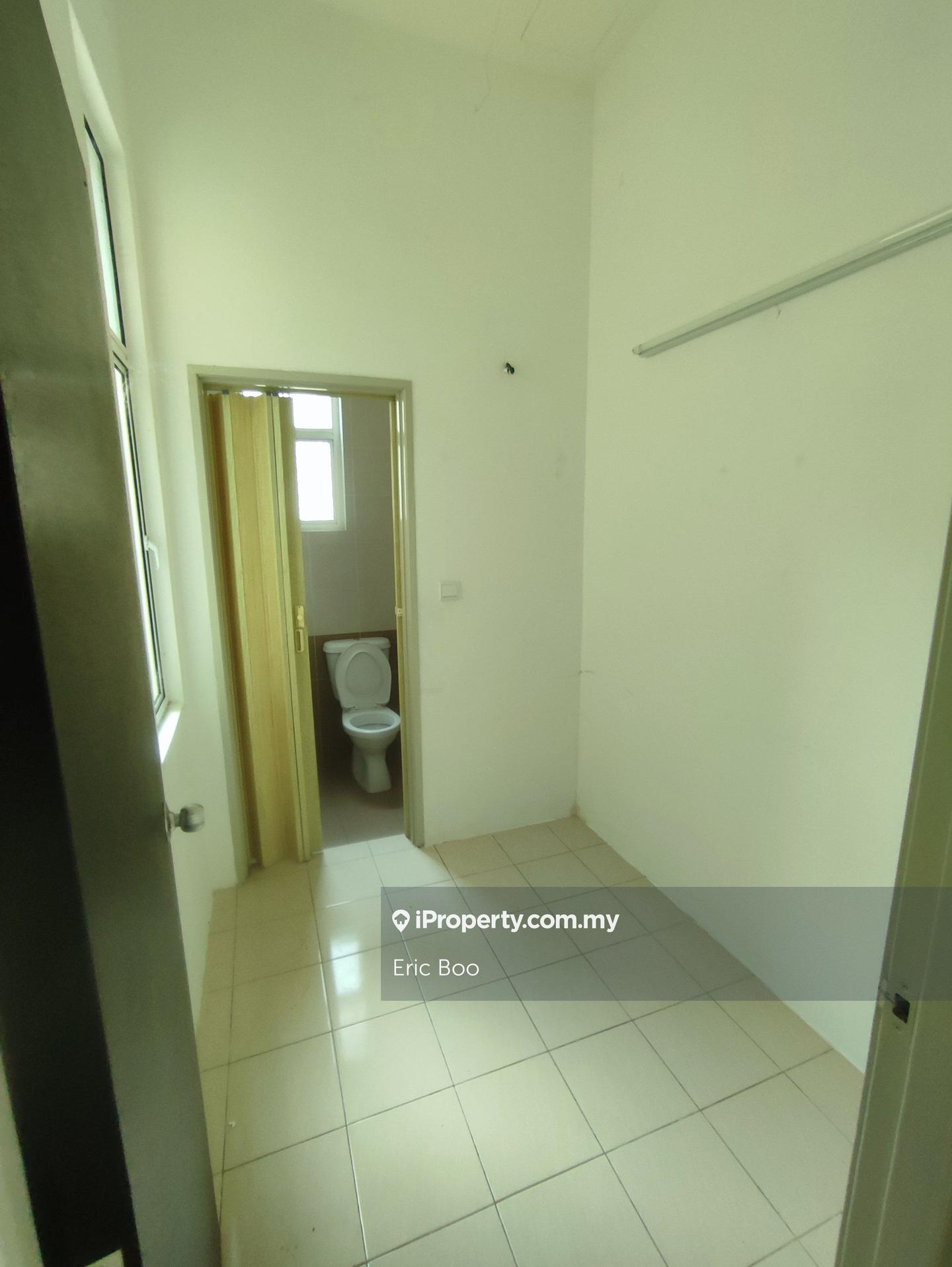 Semi-Detached House for Sale in 2 Storey SemiD Hijauan Hills, Simpang Ampat by Eric Boo - iProperty.com.my