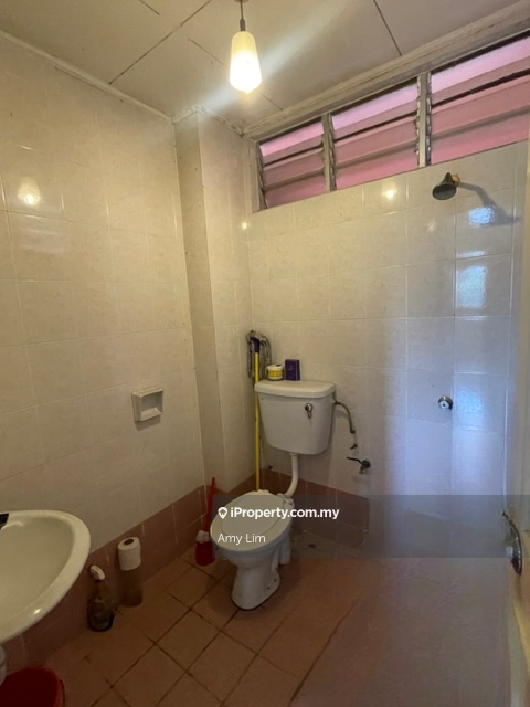 Apartment for Sale in Pangsapuri Seroja by Amy Lim - iProperty.com.my