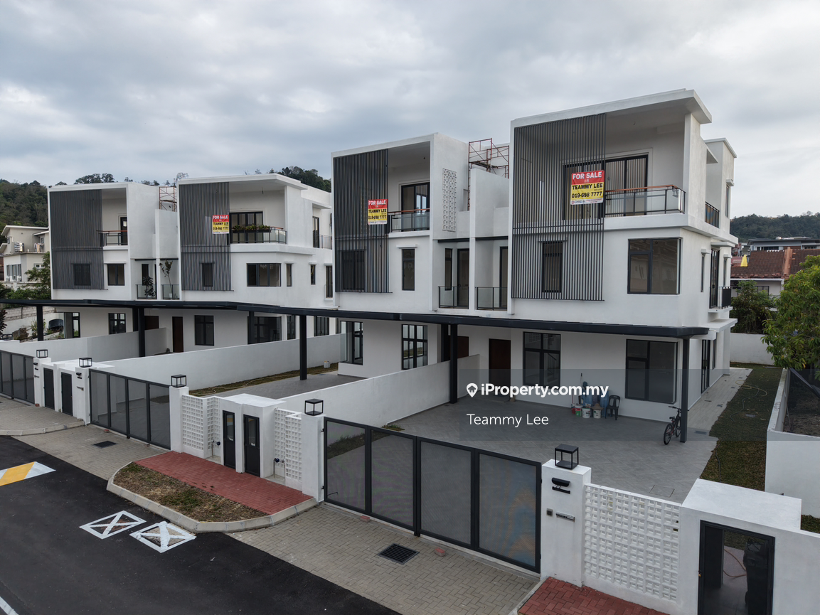 Semi-Detached House for Sale in Taman Ikhlas, Bandar Sungai Long by Teammy Lee - iProperty.com.my