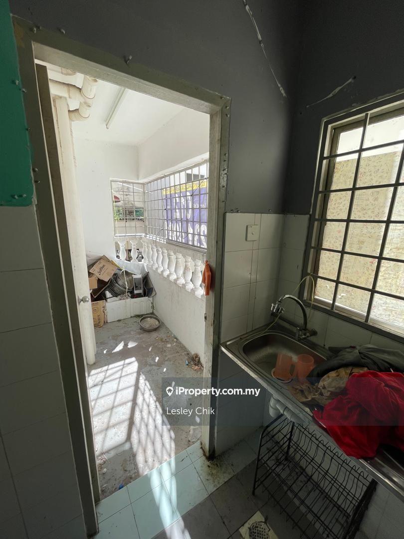 Pangsapuri untuk Dijual di Taman Puncak Kinrara oleh Lesley Chik - iProperty.com.my