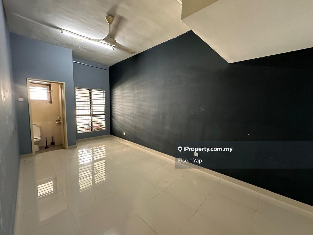 Rumah Berangkai 2 Tingkat untuk Dijual di Sutera Damansara, Damansara Damai oleh Elson Yap - iProperty.com.my