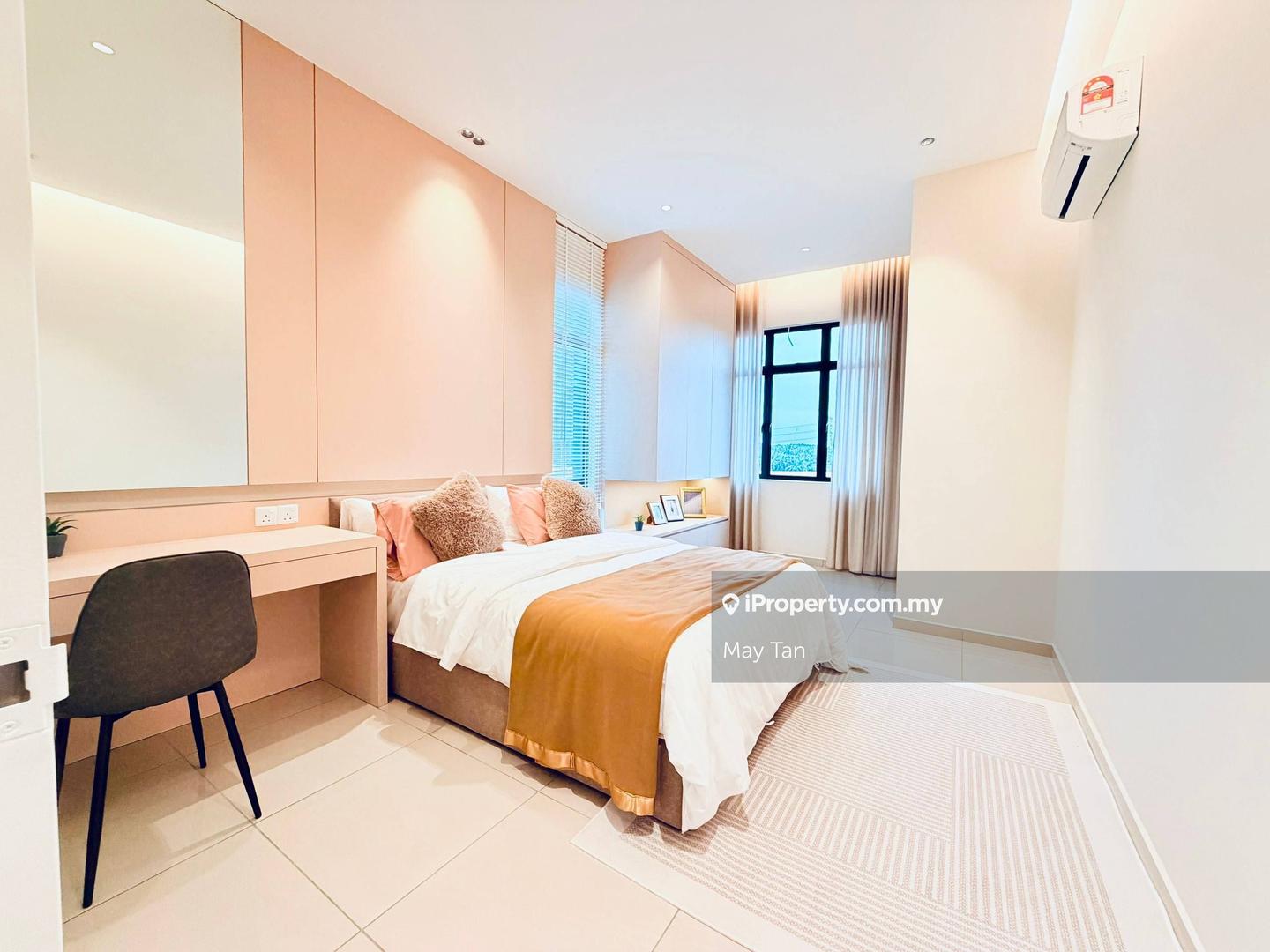 Rumah Berangkai 2 Tingkat untuk Dijual di Phase 3,Full loan, Kluang oleh May Tan - iProperty.com.my