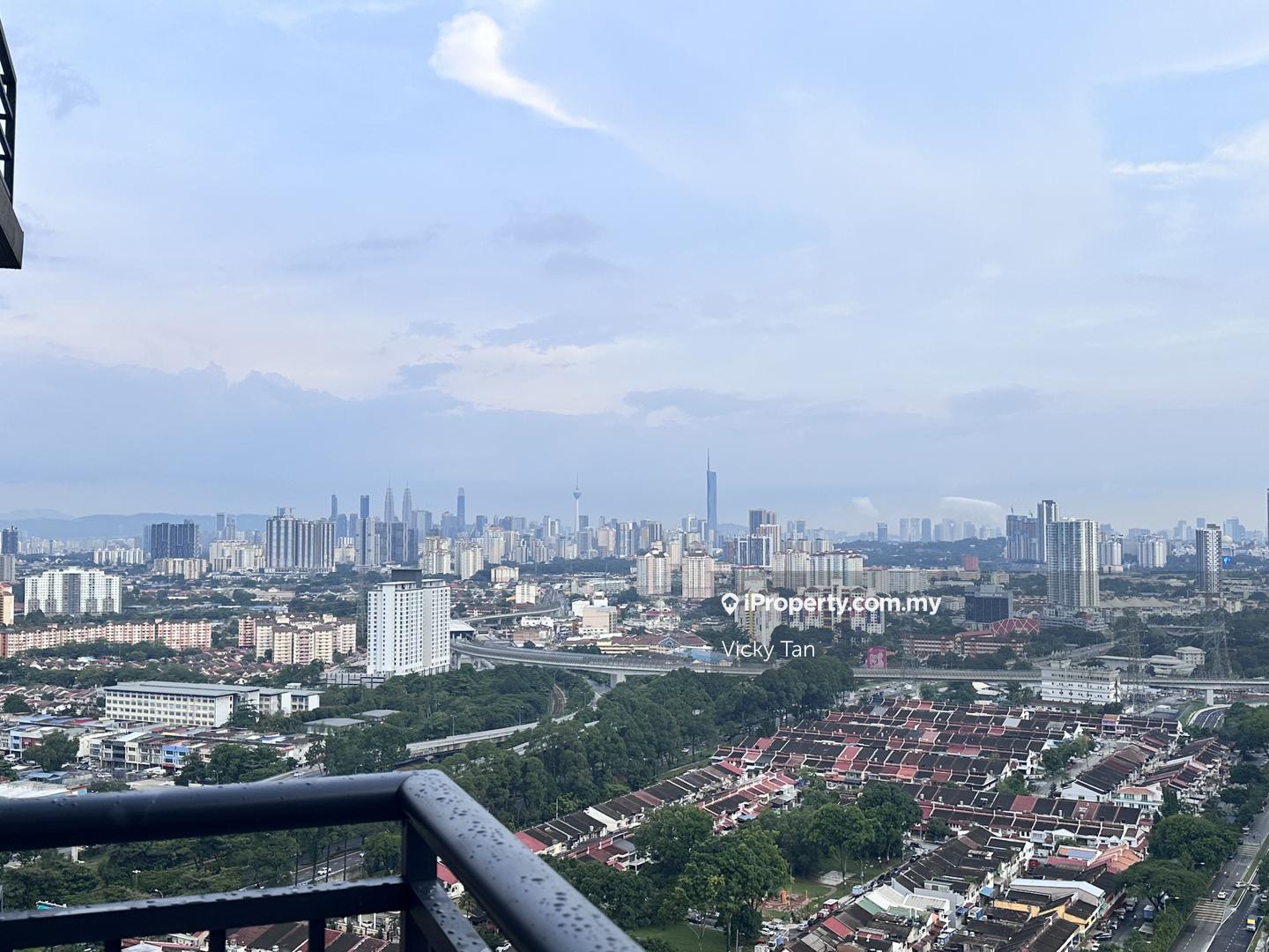 Residensi Servis untuk Disewa di Aradia Residence @ Lake City KL North oleh Vicky Tan - iProperty.com.my