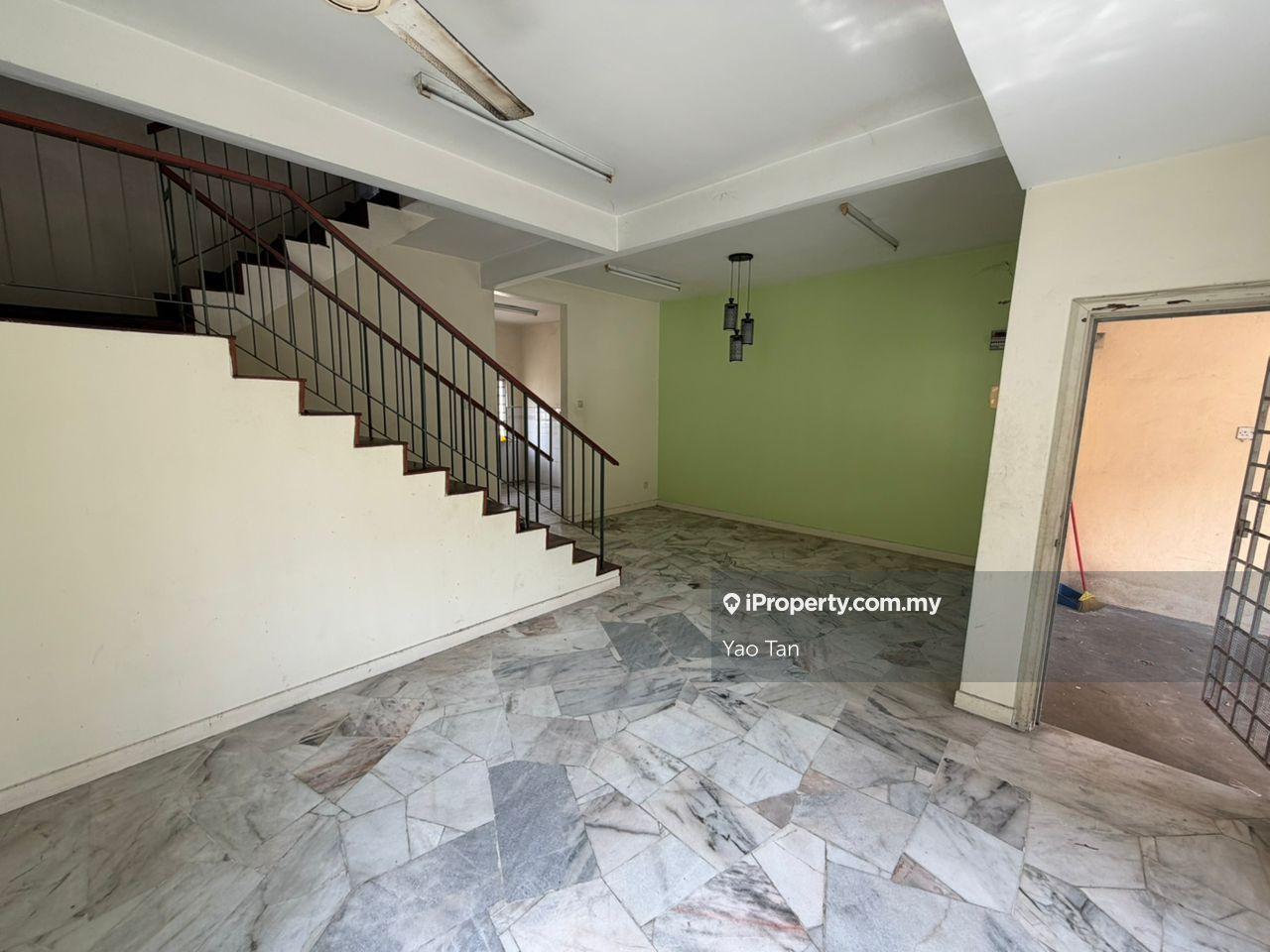 2-storey Terraced House for Sale in Taman Putra Permai, Seri Kembangan by Yao Tan - iProperty.com.my