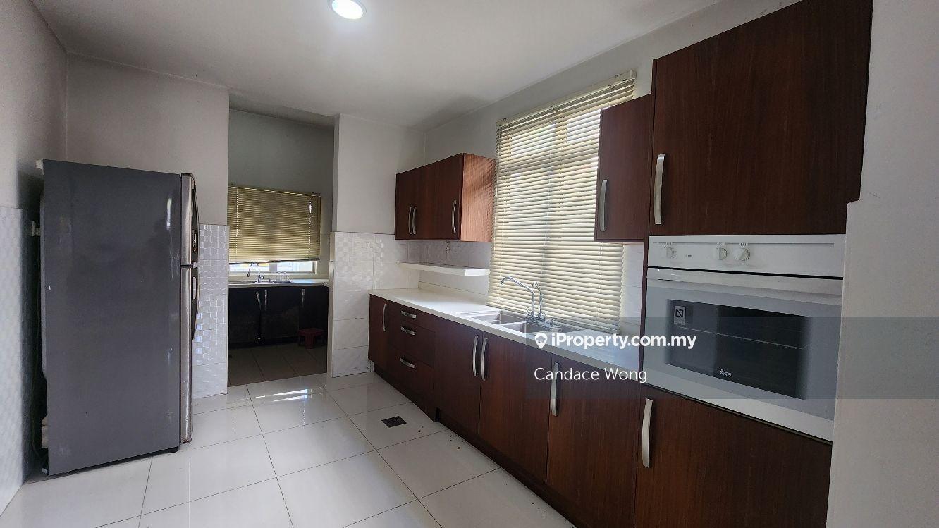 Semi-Detached House for Sale in Saujana Villa Kajang, Saujana Impian, Kajang by Candace Wong - iProperty.com.my