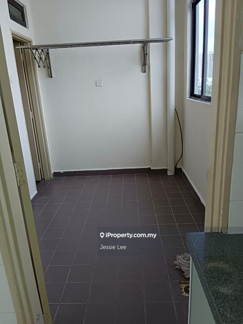 Condominium for Sale in Serin Residency by Jessie Lee - iProperty.com.my