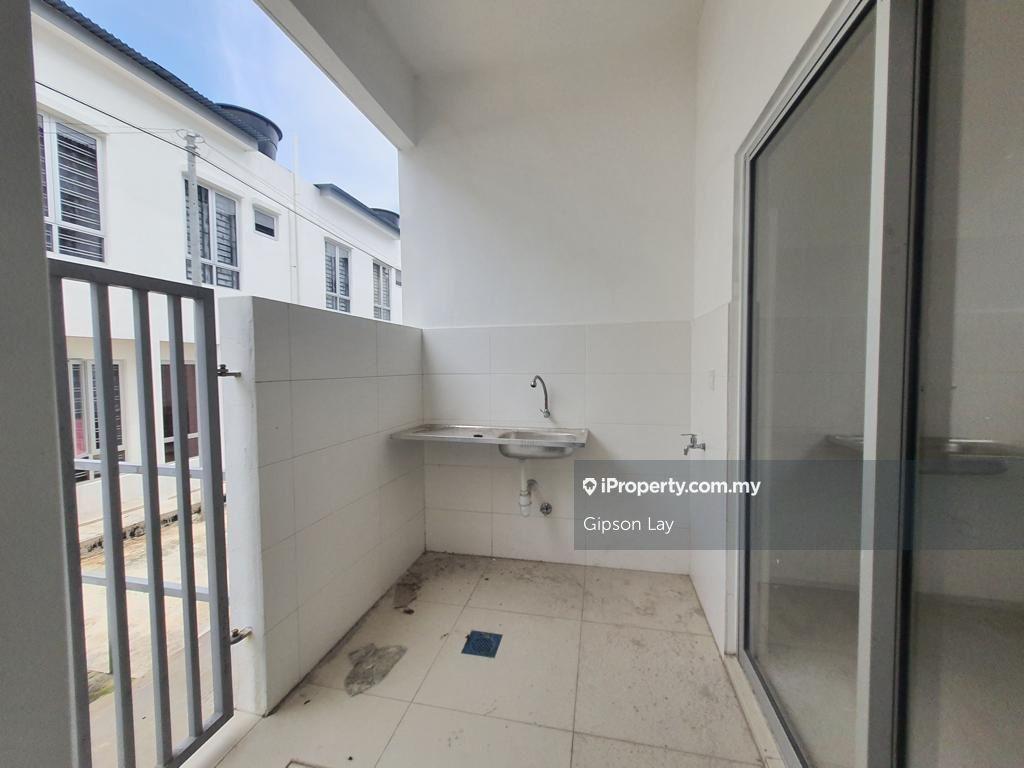 Rumah Berangkai 2 Tingkat untuk Dijual di Bandar Seri Impian, Kluang oleh Gipson Lay - iProperty.com.my