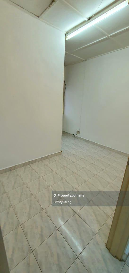 Rumah Berangkai 2 Tingkat untuk Dijual di RENOVATED @ Taman Pinggiran, Batu Caves, Gombak, Batu Caves oleh Tiffany Meng - iProperty.com.my