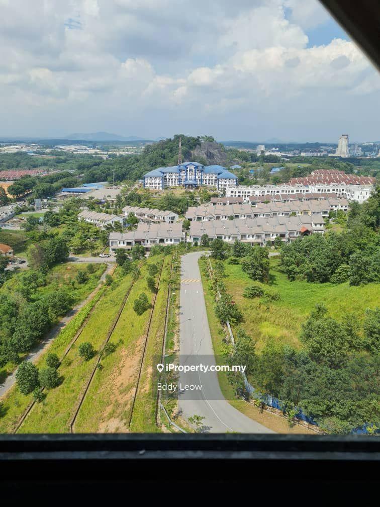 Service Residence for Rent in The Heights Residence by Eddy Leow - iProperty.com.my