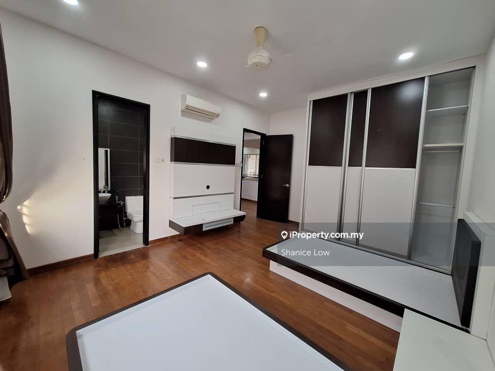 Bungalow House for Sale in Bandar Puteri Puchong, Puchong by Shanice Low - iProperty.com.my