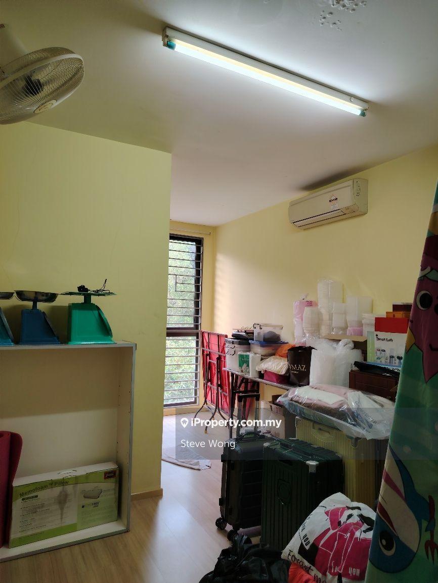 Rumah Berangkai 3 Tingkat untuk Dijual di Eden Jalil, Seri Kembangan oleh Steve Wong - iProperty.com.my
