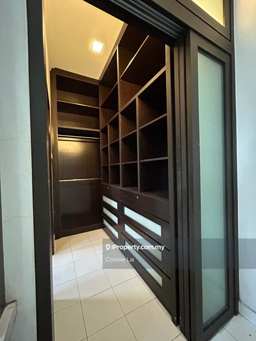 Rumah Berangkai 2 Tingkat untuk Dijual di Bukit Rahman Putra, Sungai Buloh oleh Connie Lai - iProperty.com.my