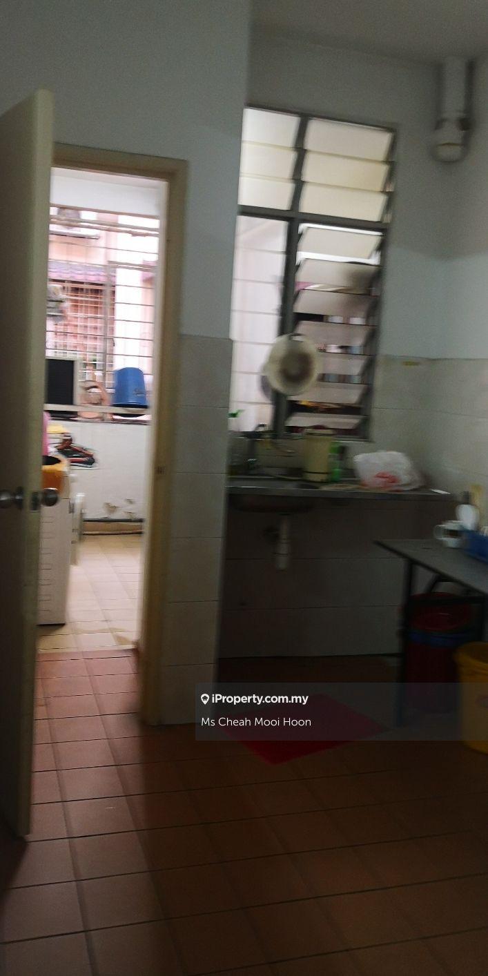 Pangsapuri untuk Dijual di D'shire Villa oleh Ms Cheah Mooi Hoon - iProperty.com.my