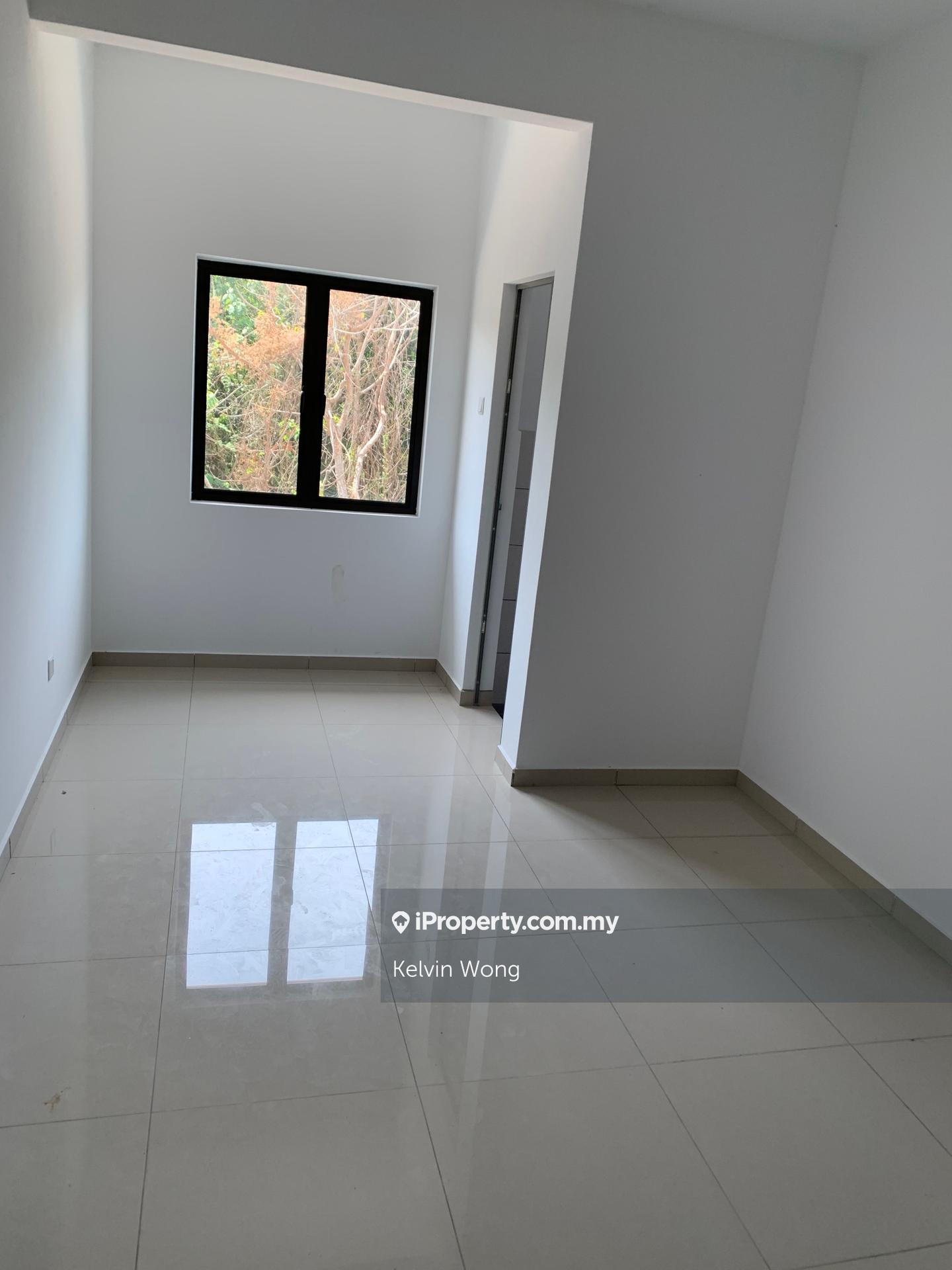 Rumah Berangkai 2 Tingkat untuk Dijual di Jalan meru, Klang oleh Kelvin Wong - iProperty.com.my